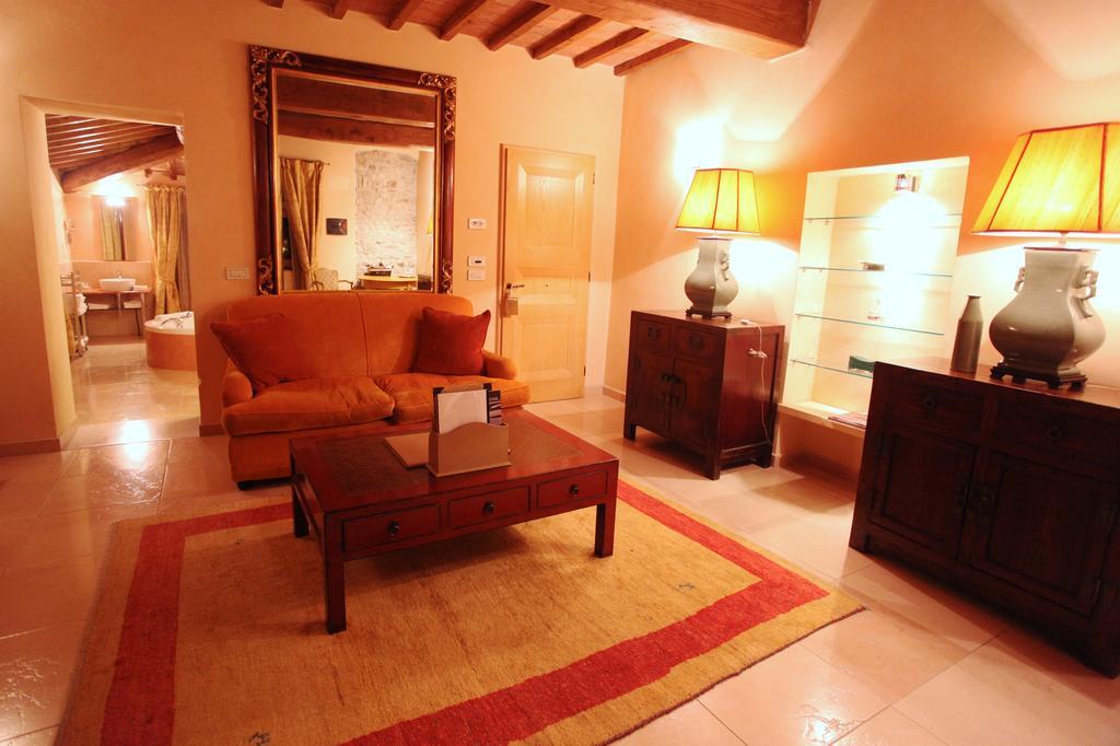 Villa Mangiacane - Small Luxury Hotels Of The World San Casciano in Val di Pesa Buitenkant foto