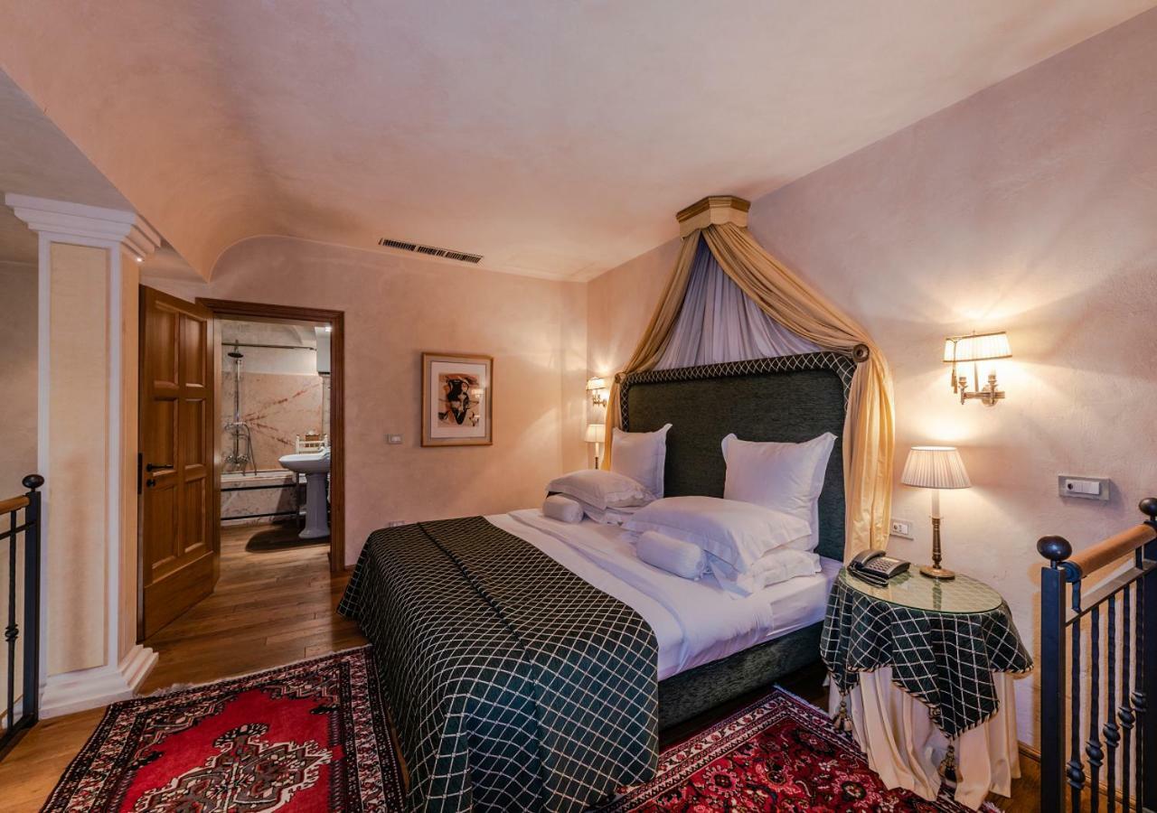 Villa Mangiacane - Small Luxury Hotels Of The World San Casciano in Val di Pesa Buitenkant foto